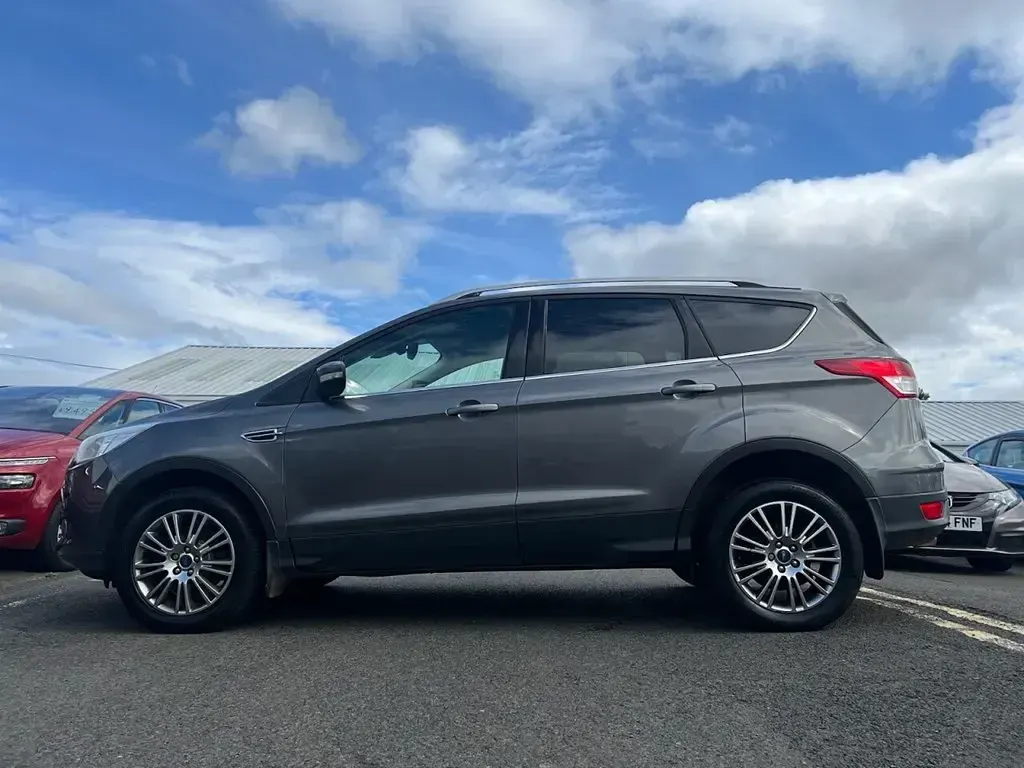 Used Ford Kuga Titanium 161 HP (118 kW) 2013 Grey SUV