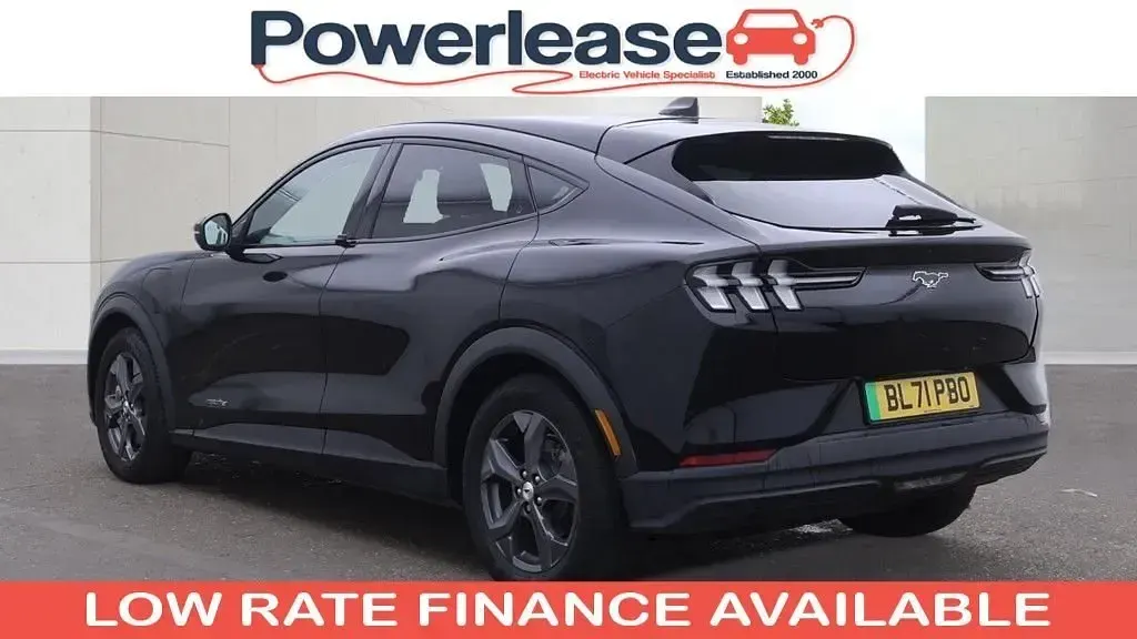 Used Ford Mustang Standard Range 269 HP (197 kW) 2022 Black SUV