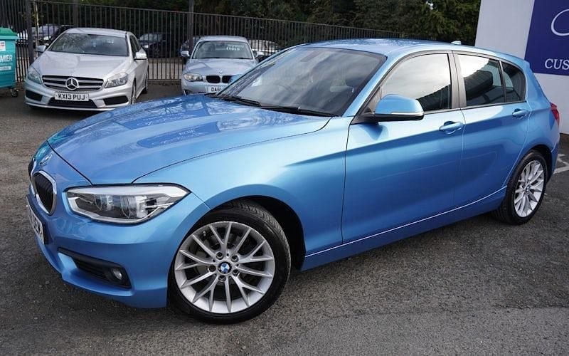 Used BMW 116 Basis 116 HP (85 kW) 2019 Blue Hatchback