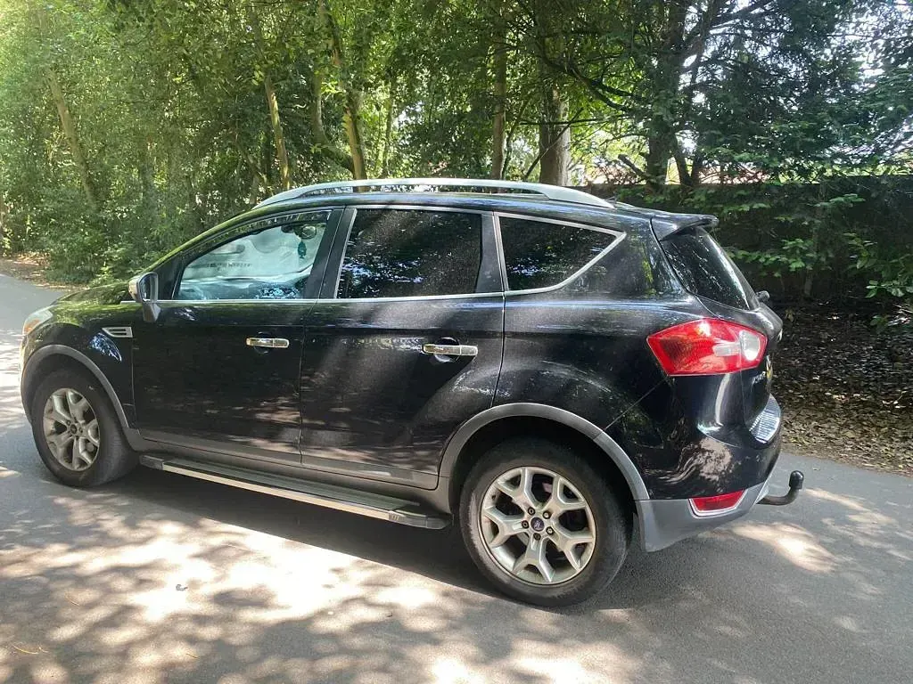 Used Ford Kuga Titanium 136 HP (100 kW) 2009 Black SUV