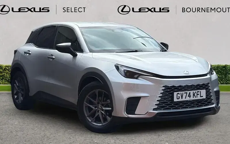 Used Lexus LBX 136 HP (100 kW) 2026 SUV
