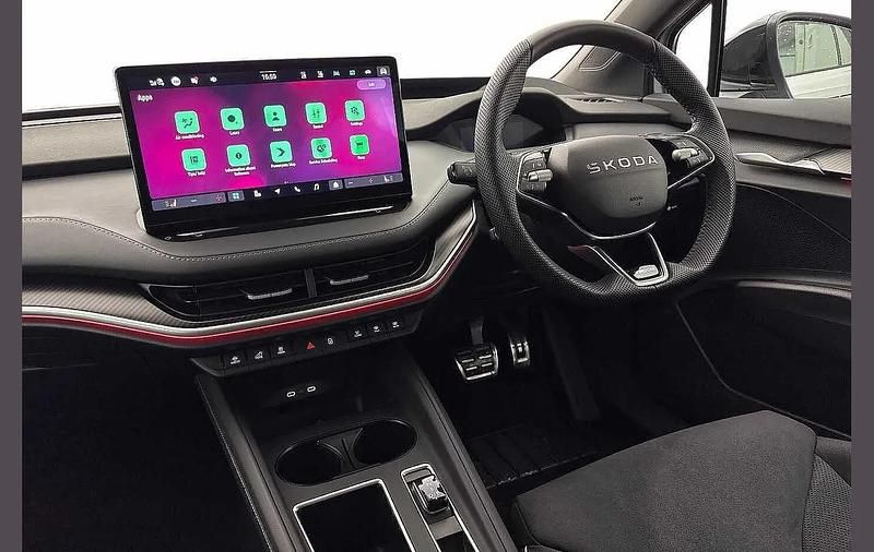 Used Skoda Enyaq iV SportLine 210 kW (286 HP) 2025 Brilliant silver metallic SUV