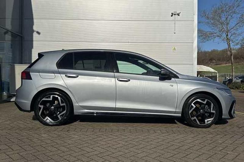 Used VW Golf VIII 150 HP (110 kW) 2025