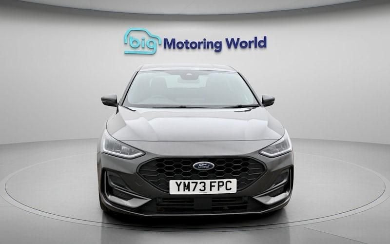 Begagnad Ford Focus ST-Line 125 HK (91 kW) 2025 Halvkombi