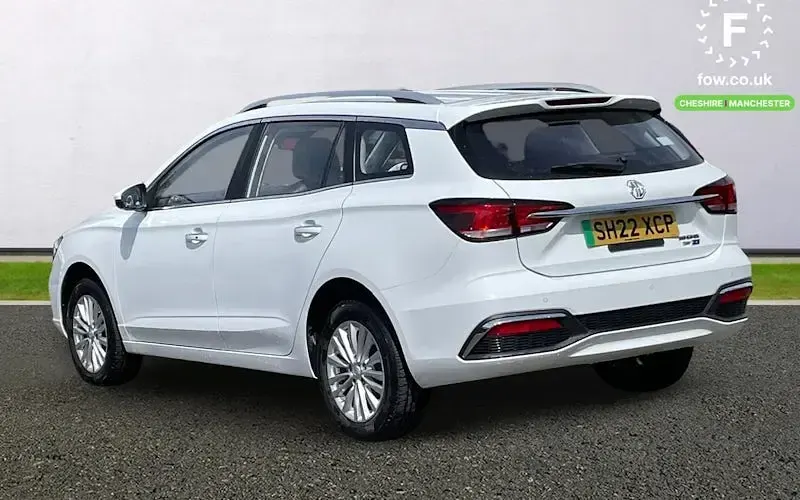 Used MG MG5 EV Exclusive 114 kW (156 HP) 2022 White Estate
