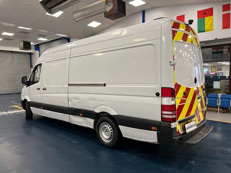 Used Mercedes Sprinter 130 HP (95 kW) 2015 White Van