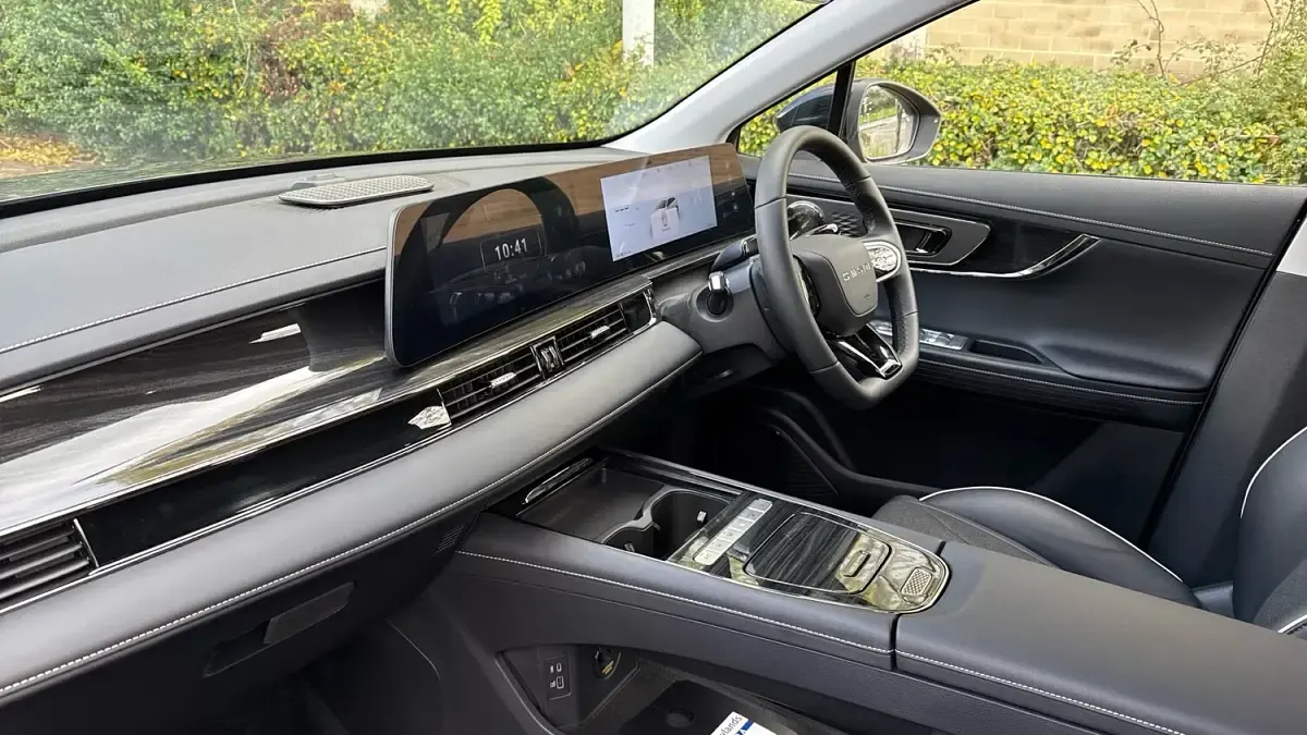 Used Omoda 5 150 kW (204 HP) 2025 Grey SUV