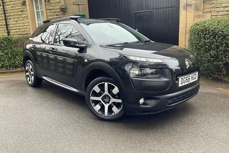 Used Citroën C4 Cactus Flair 2016 Black Hatchback