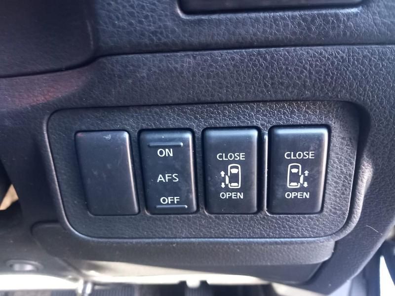 Used Nissan Elgrand 2008 Black MPV