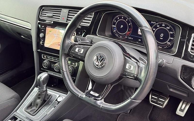 Used VW Golf VII R 300 HP (220 kW) 2020 Hatchback