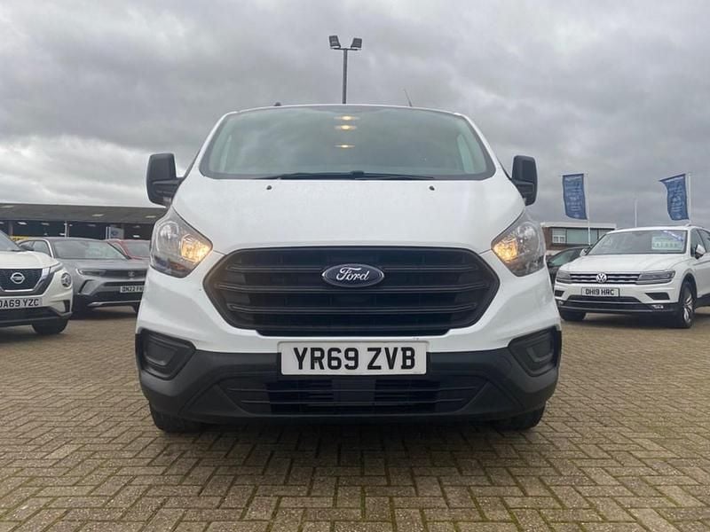 Used Ford Transit Custom 2019 White