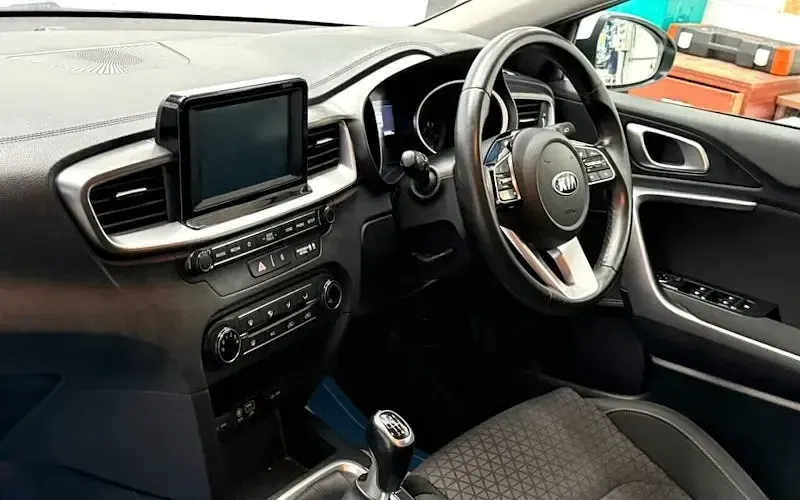 Used Kia Ceed 120 HP (88 kW) 2021 Hatchback