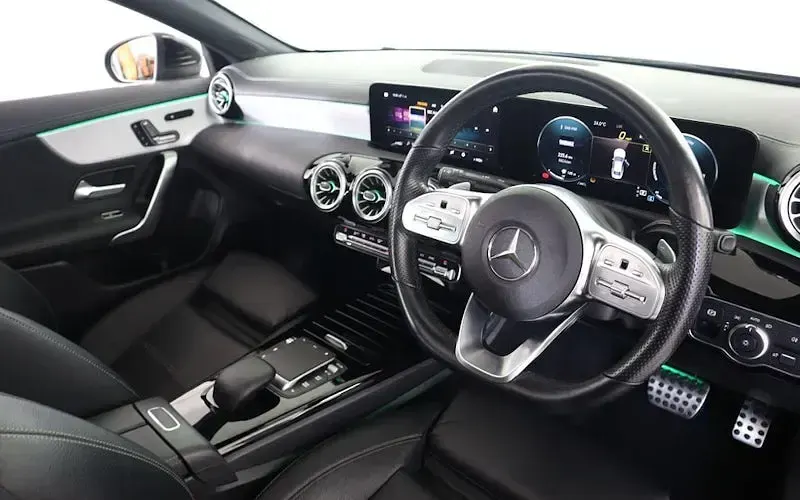 Used Mercedes CLA200 AMG Line Premium Plus 163 HP (119 kW) 2022 Sedan