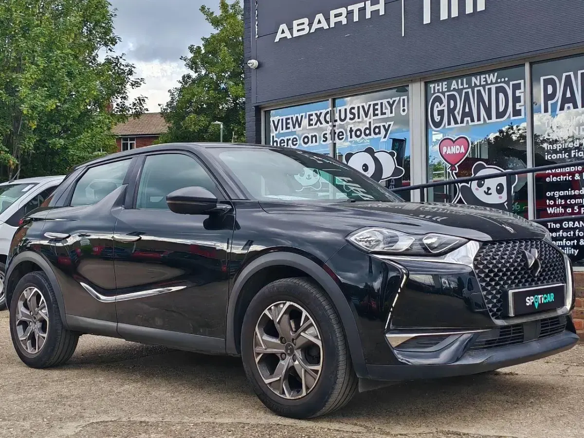 Used DS Automobiles DS3 Crossback Elegance 100 HP (73 kW) 2019 Black SUV
