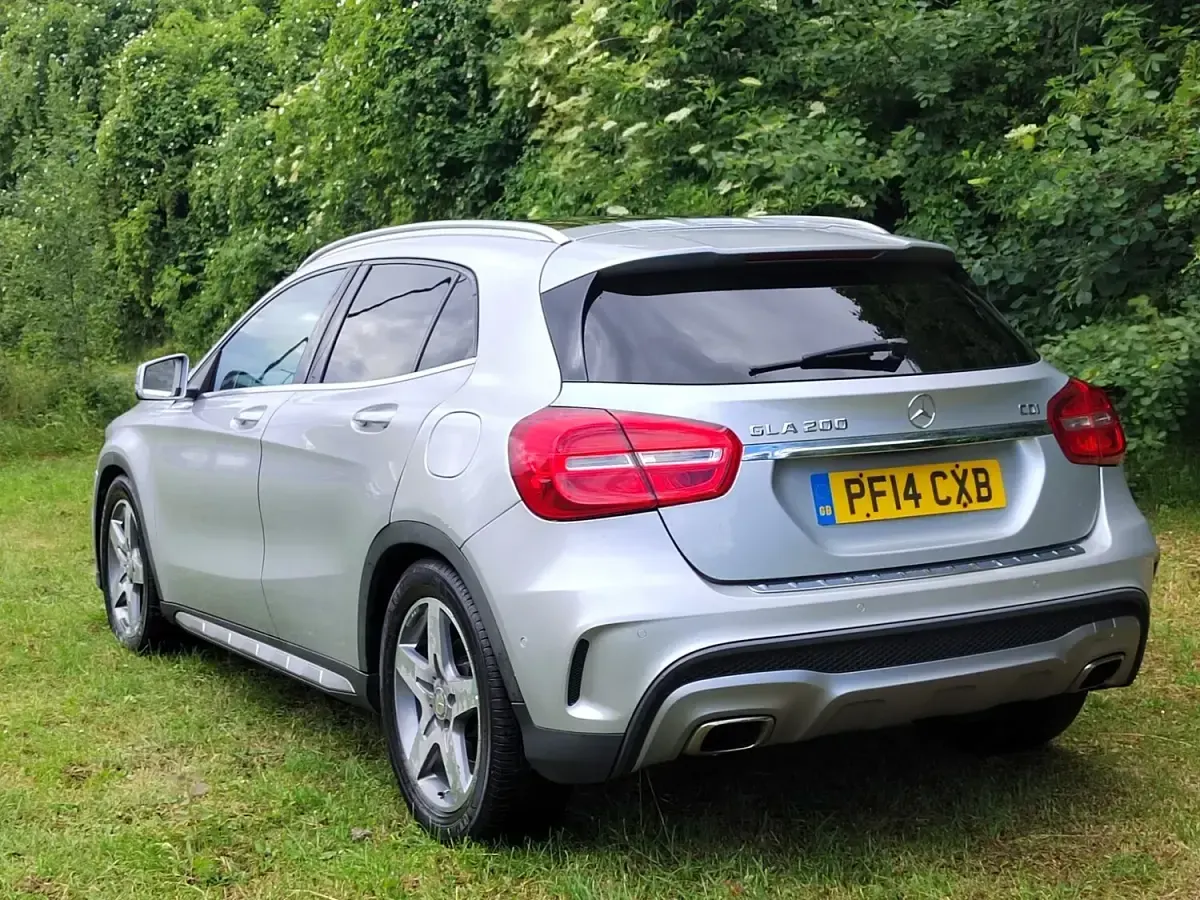 Used Mercedes GLA200 AMG line 134 HP (98 kW) 2014 Silver SUV