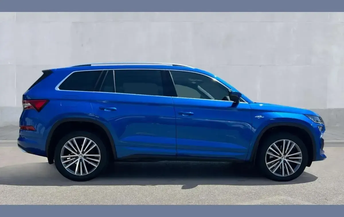 Used Skoda Kodiaq LAURIN & KLEMENT 190 HP (139 kW) 2023 Blue SUV