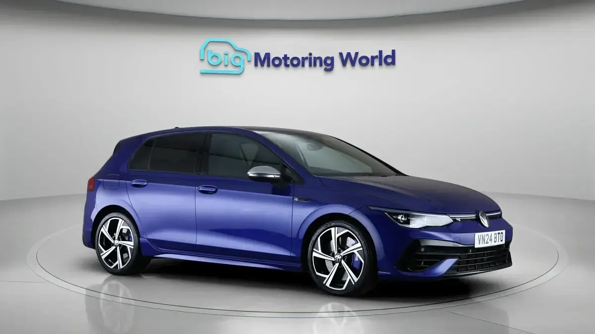 Used VW Golf VIII R 320 HP (235 kW) 2024 Hatchback