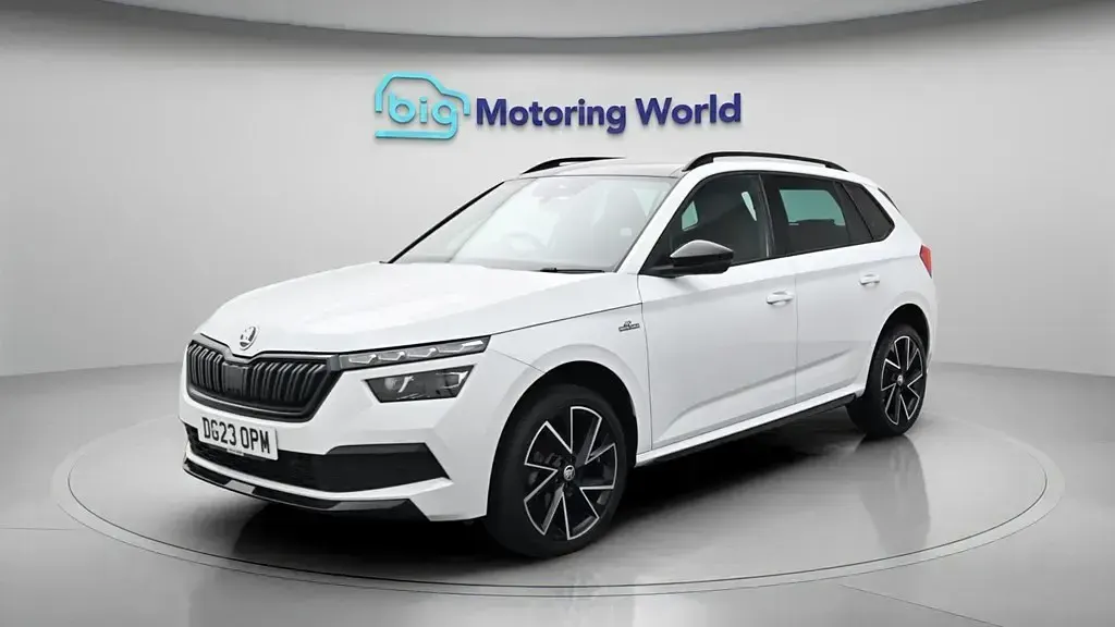 Usado Skoda Kamiq Monte Carlo 150 HP (110 kW) 2023 Branco SUV