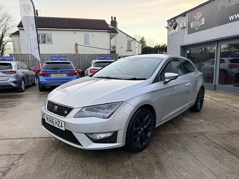 Begagnad Seat Leon FR 2016 Silver Halvkombi