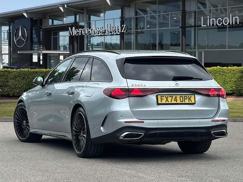 Used Mercedes E300 Urban 313 HP (230 kW) 2025 Metallic paint hightech silver Estate