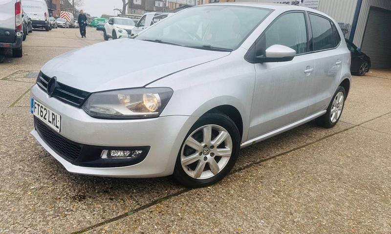 Used VW Polo Match 70 HP (51 kW) 2012 Silver Hatchback