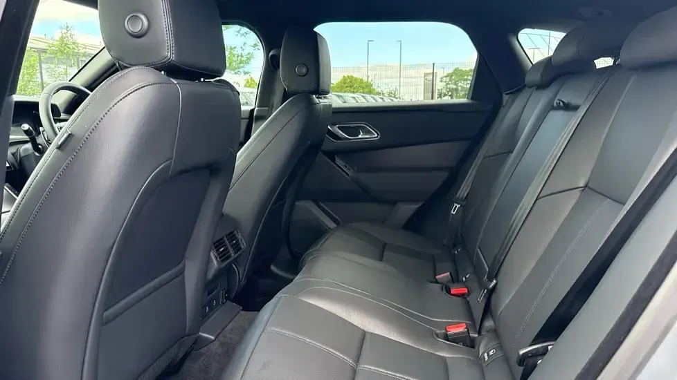 Used Land Rover Range Rover Velar SE Dynamic 300 HP (220 kW) 2026 Premium metallic  zadar grey SUV