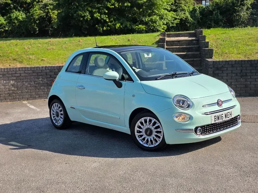 Used Fiat 500 Lounge 2016 Green Hatchback