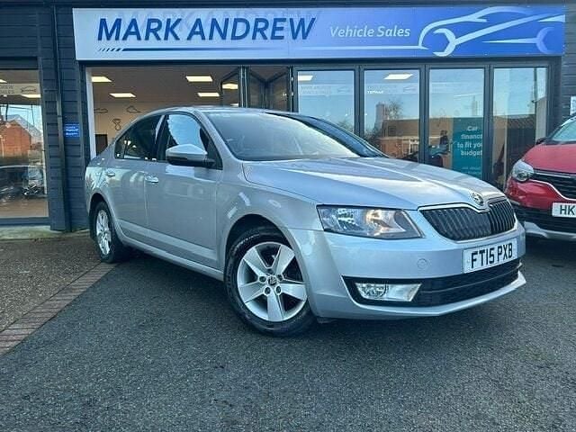 Silver Used 2015 Skoda Octavia SE Hatchback | £4,995 (Super price) - Image 1/3