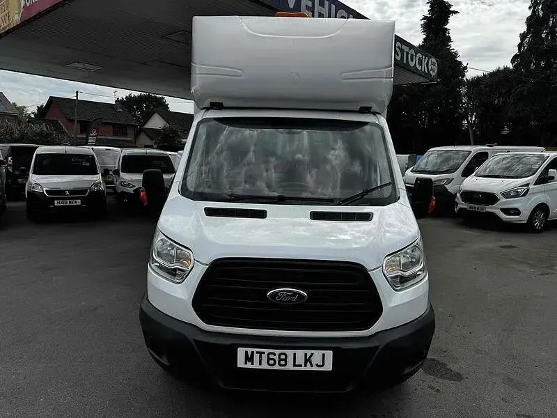 Used Ford Transit 130 HP (95 kW) 2018 White Van