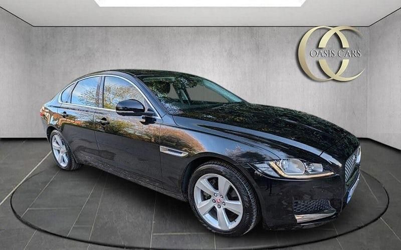 Used Jaguar XF Portfolio 179 HP (131 kW) 2020 Sedan