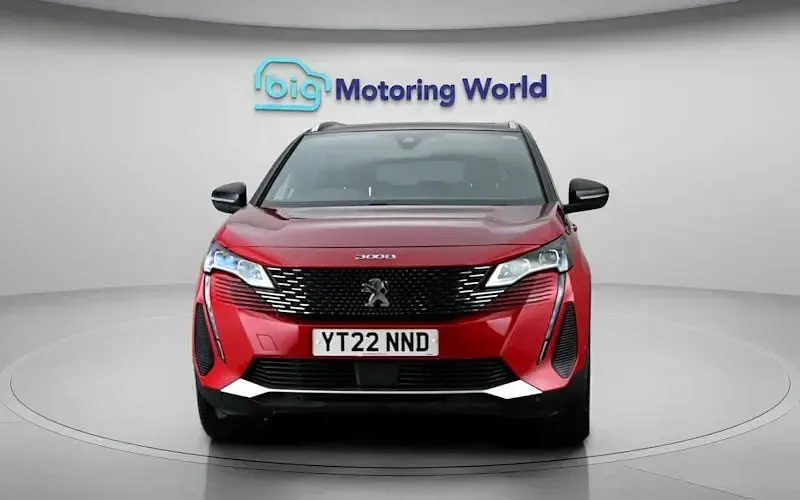 Used Peugeot 3008 GT 131 HP (96 kW) 2022 Red SUV