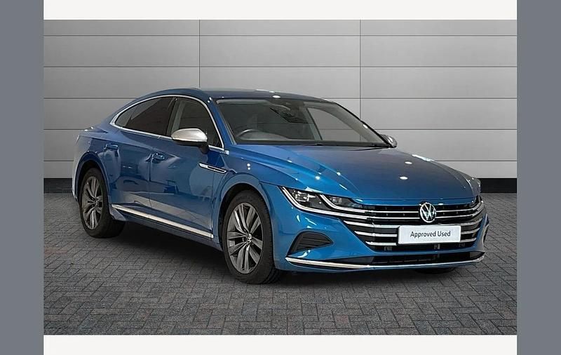 Used VW Arteon Elegance 150 HP (110 kW) 2021 Kingfisher blue Hatchback