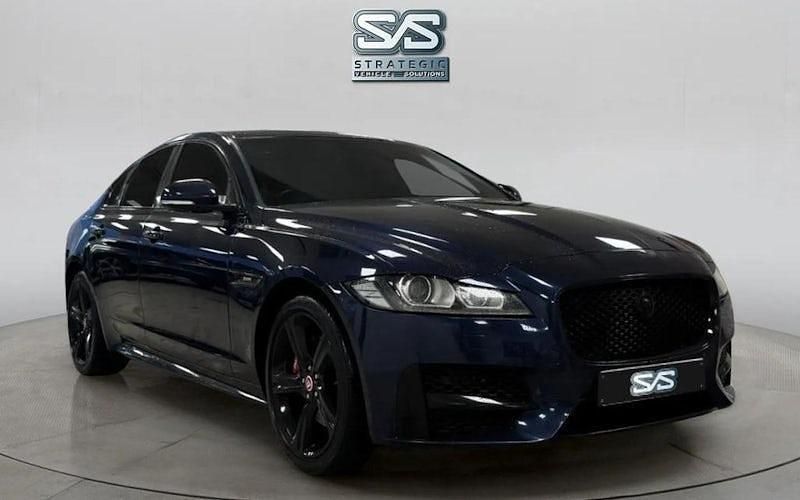 Used Jaguar XF R-Sport 179 HP (131 kW) 2020 Sedan