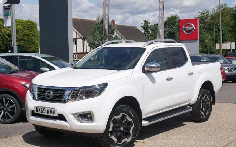 Used 2019 Nissan Navara Tekna Pickup | £15,940 (Good price) - Image 1/4