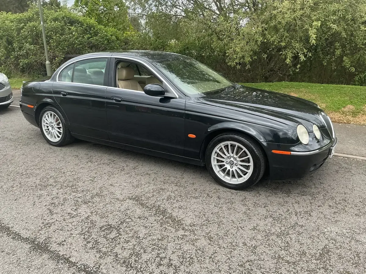 Used Jaguar S-Type SE 207 HP (152 kW) 2006 Black Sedan