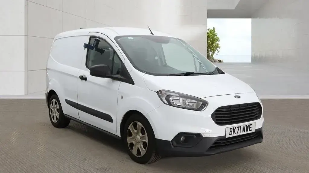 Used Ford Transit Courier Trend 75 HP (55 kW) 2021 White Van