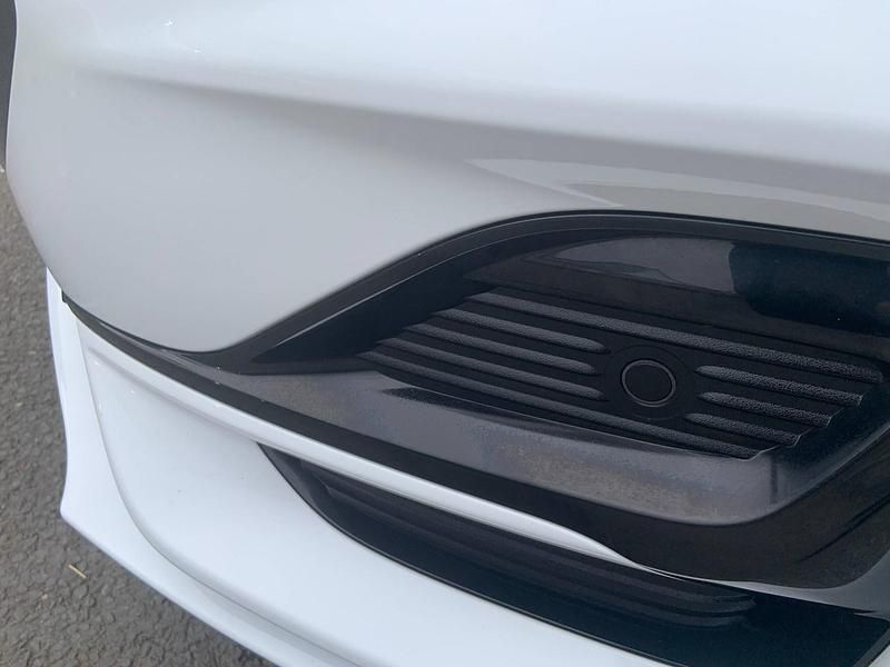 Used Ford Focus ST-Line 2026 White Estate