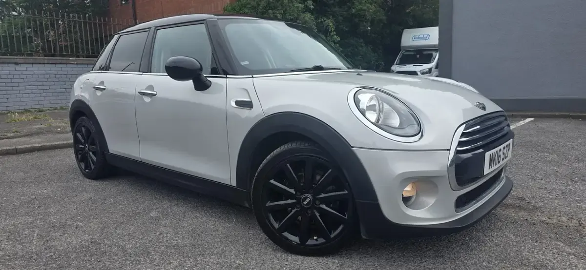 Used Mini Cooper Hatch 2016 Silver Hatchback