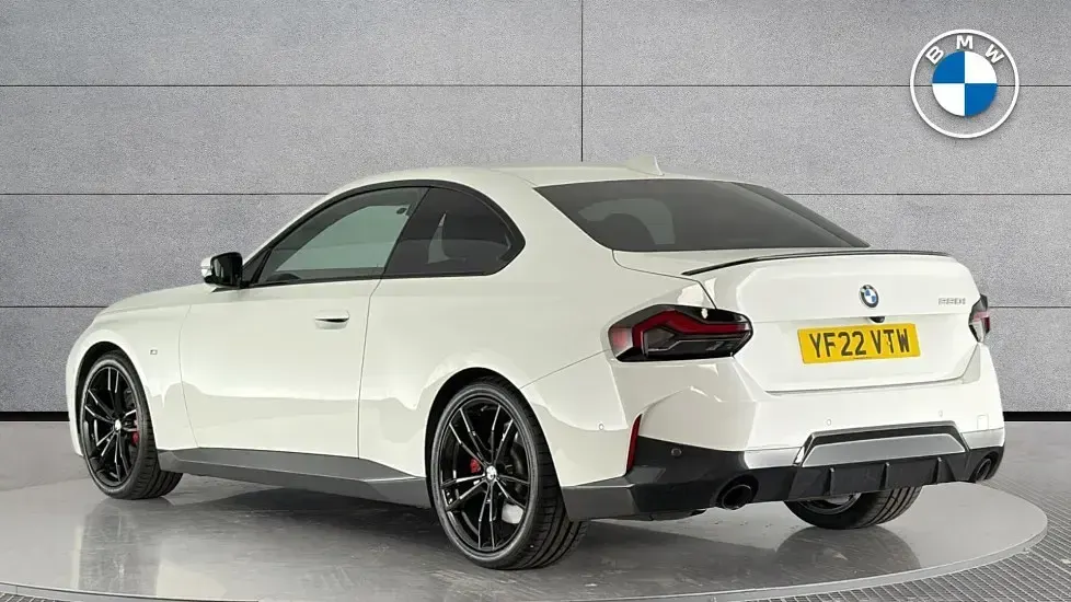 Used BMW 220 M Sport 192 HP (141 kW) 2022 White Coupe