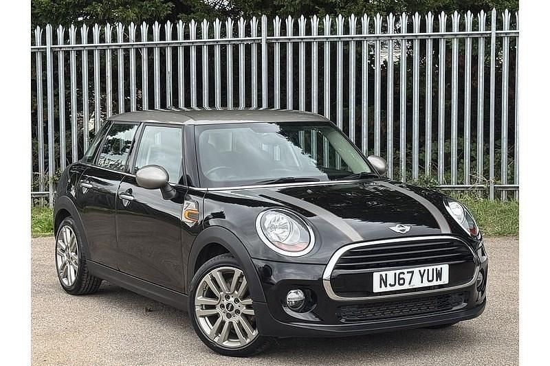 Used Mini Cooper Hatch 2017 Midnight black Hatchback