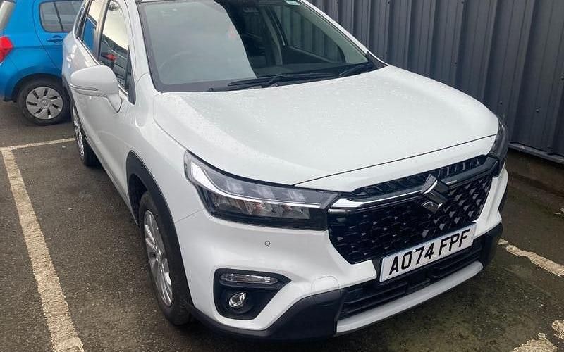 Used Suzuki SX4 S-Cross 116 HP (85 kW) 2024 White SUV