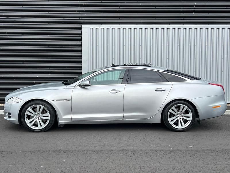 Used Jaguar XJ Premium Luxury 2011 Silver Sedan