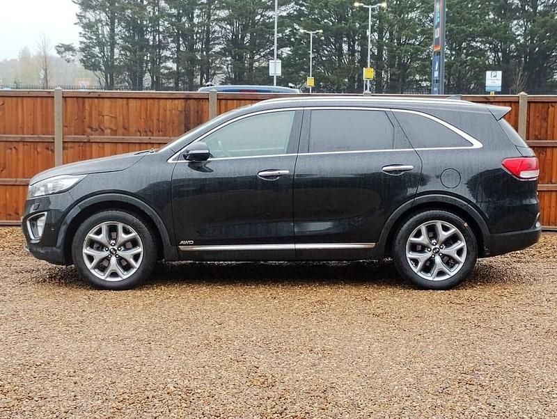 Used Kia Sorento 197 HP (144 kW) 2016 Black SUV
