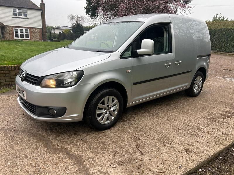 Used VW Caddy Highline 102 HP (75 kW) 2013 Silver MPV