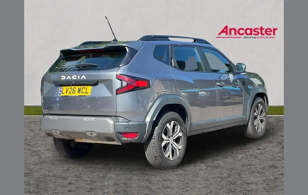 New Dacia Duster Expression 143 HP (105 kW) 2026 Grey SUV