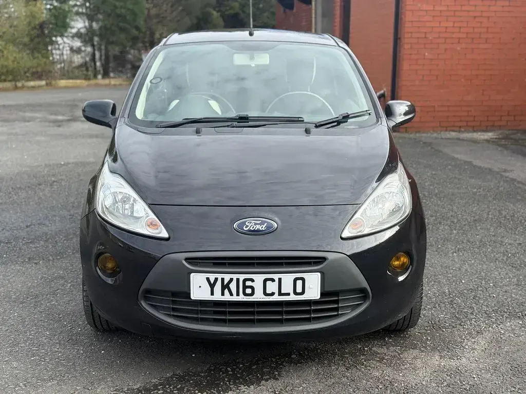 Used Ford Ka Zetec 69 HP (50 kW) 2016 Black Hatchback