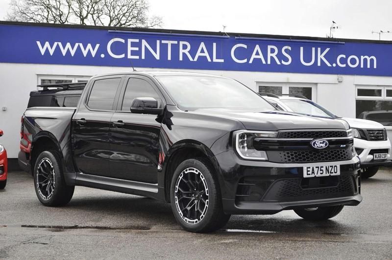 Used Ford Ranger S 240 HP (176 kW) 2025 Black Pickup