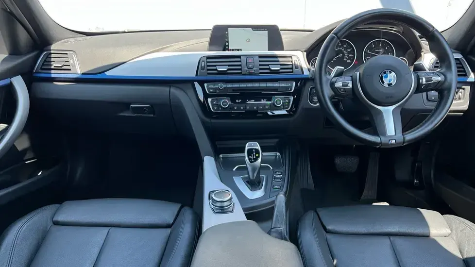 Used BMW 320 M Sport 187 HP (137 kW) 2019 Blue Estate