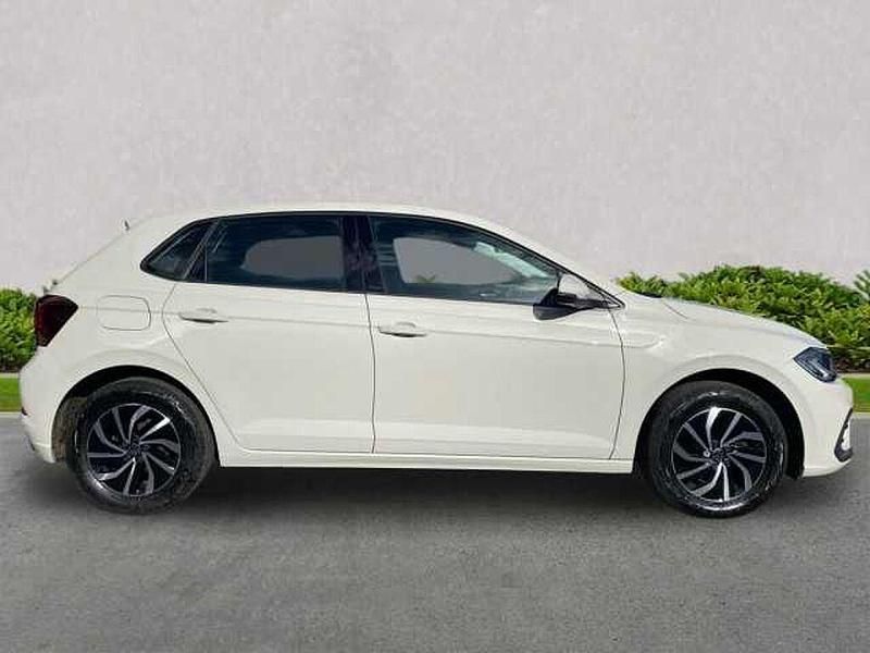 Używany VW Polo Life 80 KM (58 kW) 2023 Szary Hatchback