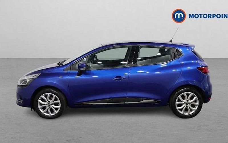 Usado Renault Clio IV Dynamique 90 HP (66 kW) 2017 Azul Citadino